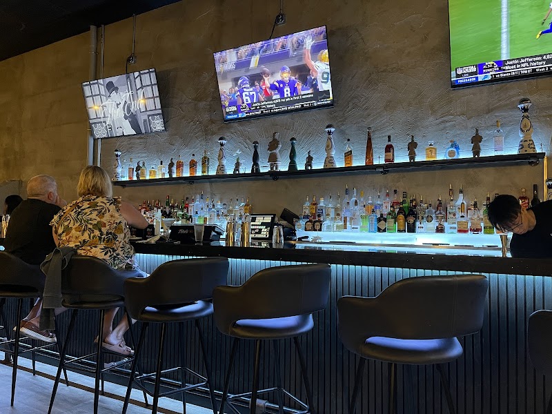 Cloud Asian Fusion & Bar