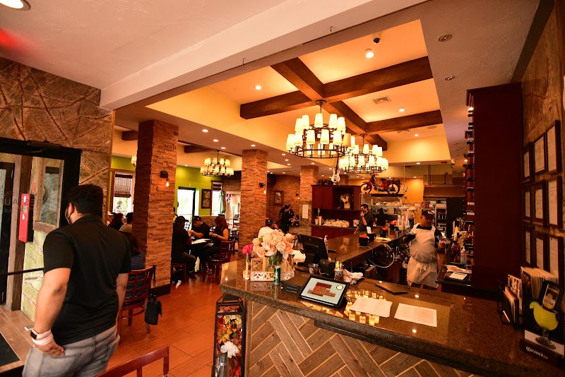 Gary's Restaurant and Bar