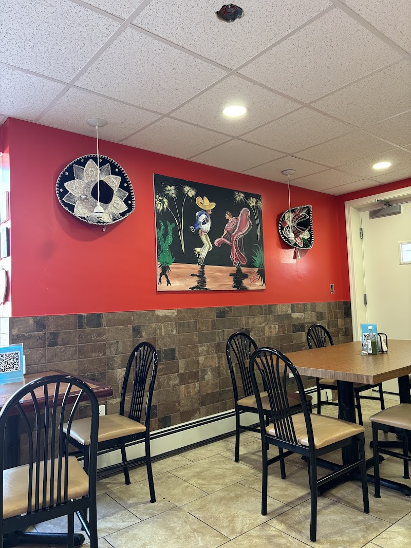 La Pupusa Loca & Mexican Food