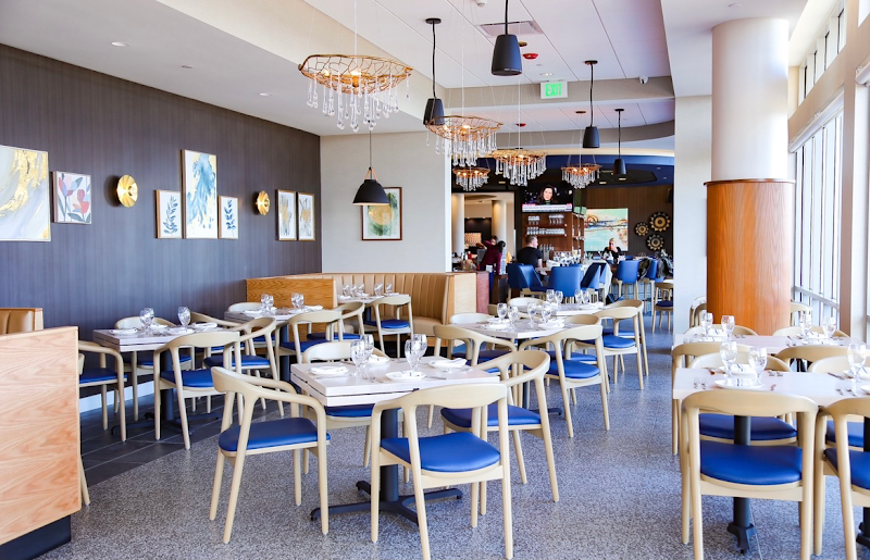 Mission Beach House Bar & Grill - Revere