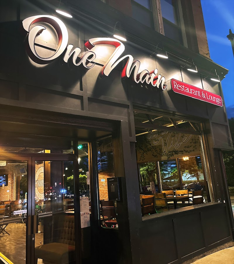 One Main Restaurant and Lounge