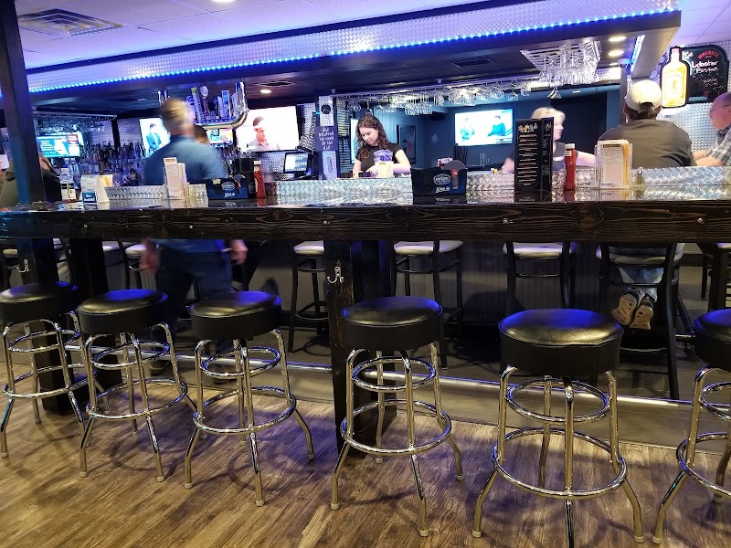 Rae Rocks Bar & Grill