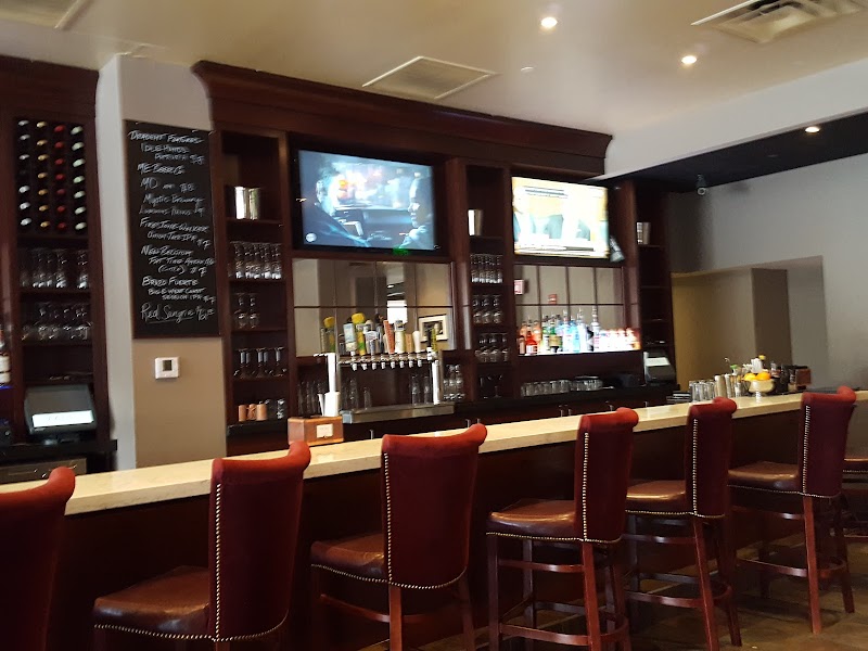 Social Restaurant & Bar