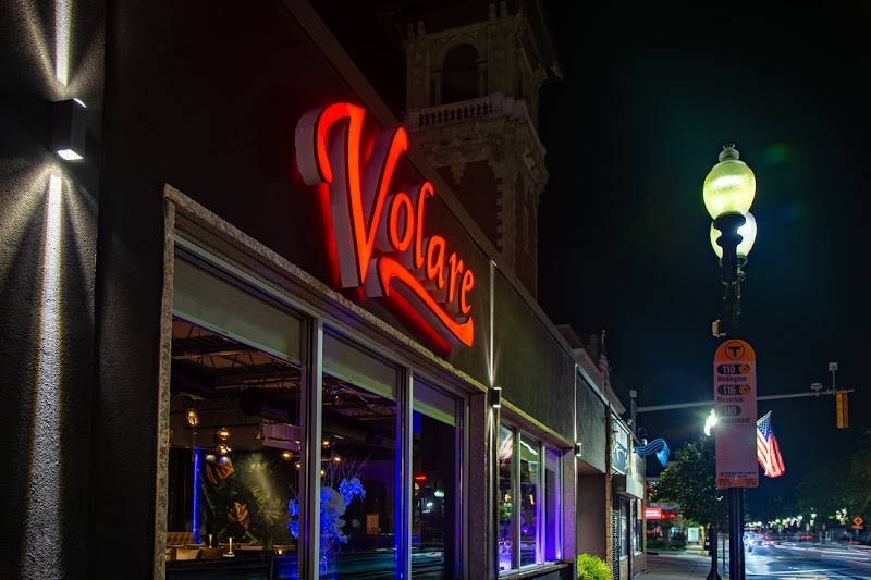 Volare Restaurant & Bar